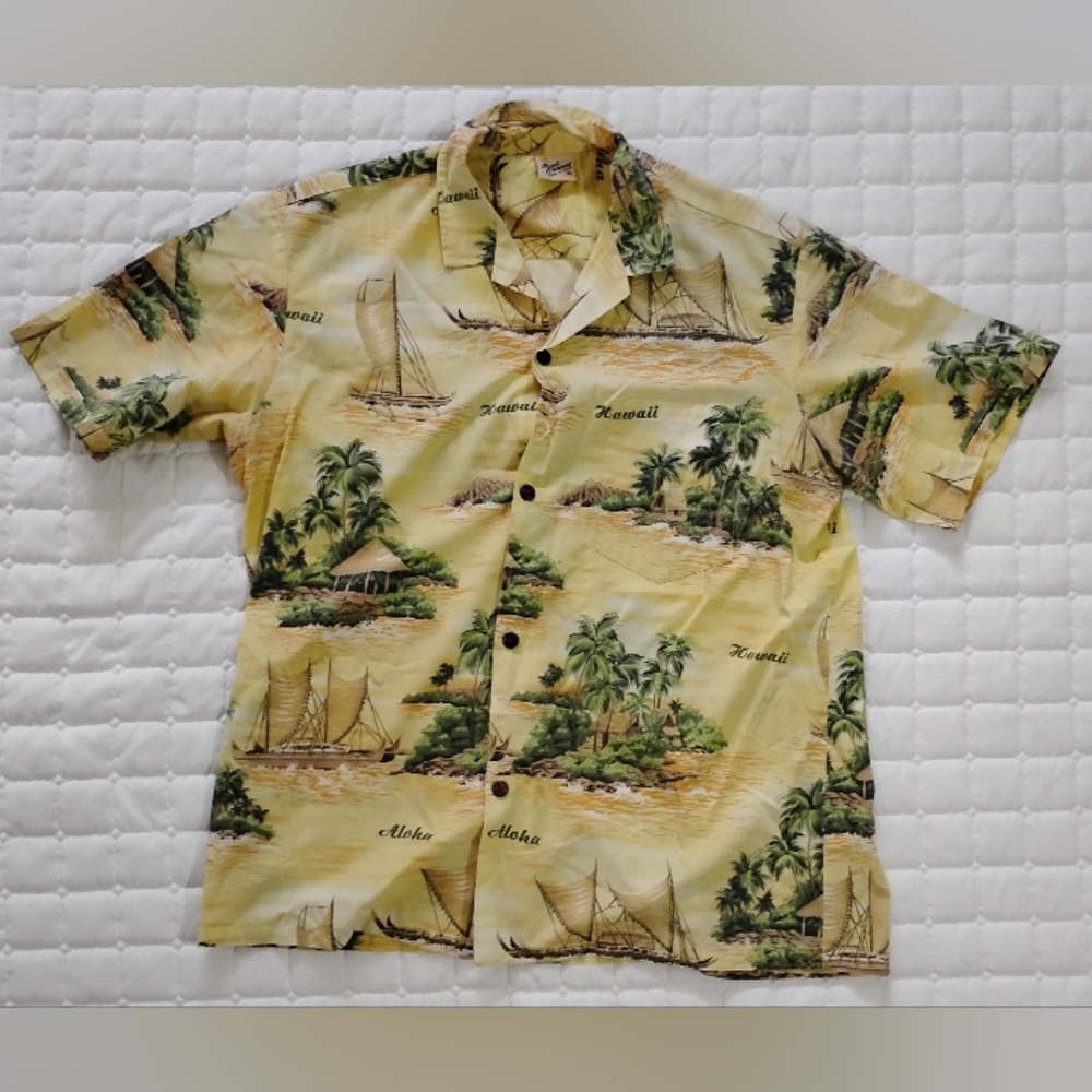 Royal creation Hawaii button down collard shirt size xl